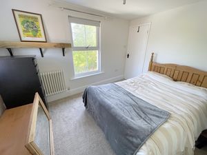 Station Road- click for photo gallery